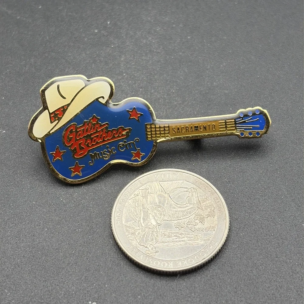 Gatlin Brothers Music City Sacramento Acoustic Guitar Lapel Hat‎ Pin